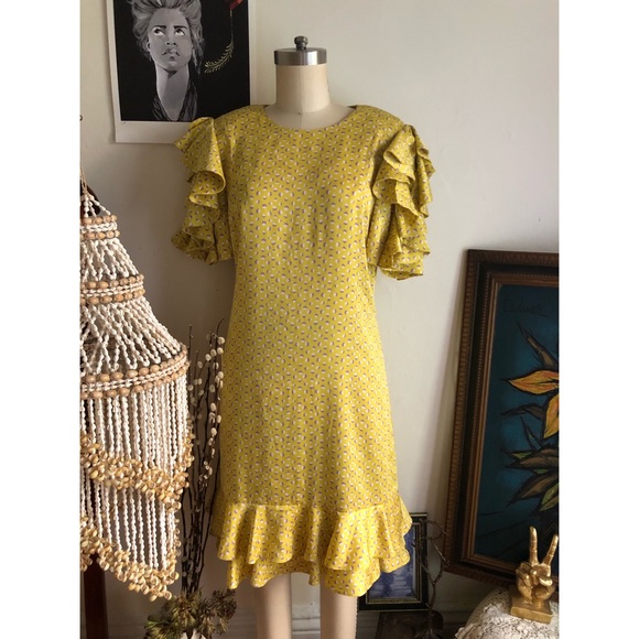 Kate Spade Yellow ruffle sleeve shift dress - Picture 5 of 16